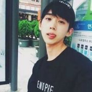 简约的个性清新男生头像
