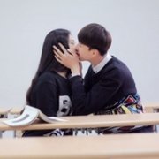 黑暗过后总有光明 微信情侣头像