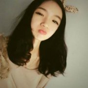 唯美慵懒女生短发头像@