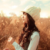 空间女生侧脸头像唯美 爱的平淡爱的撕心裂肺
