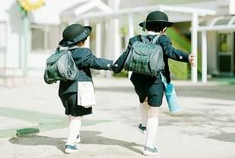 QQ情侣网名一男一女 两个字情侣网名一对