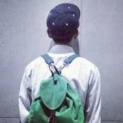 一个人男生背影qq头像