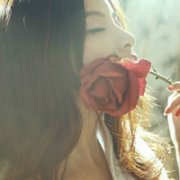 浪漫唯美女生头像