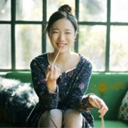 笑容甜美的可爱女生头像 是否爱过就已经足够