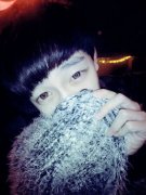 孙镭qq皮肤透明图片