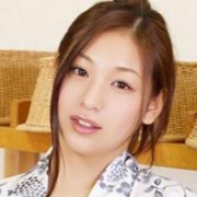 佐山彩香图片妩媚头像