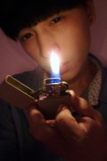 伤感男生qq皮肤大图