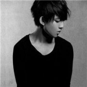 孤僻男生头像