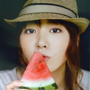 清凉夏日西瓜美女头像