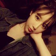 真人女生qq皮肤唯美