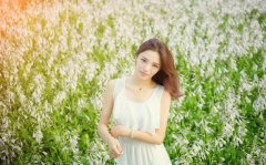 清纯美女素颜生活照