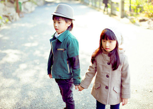 小孩子纯情图片