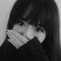 黑白头像女生伤感带字
