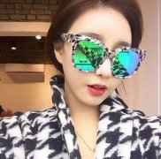 非主流女生qq皮肤图