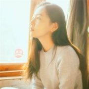 暖色调文艺女生头像