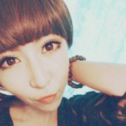 可爱女生阿宝色头像-只想拥有完美的爱情