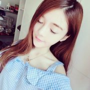 小清新甜美女生皮肤