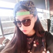 调皮可爱小女生qq头像