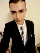 好看的个性非主流男生皮肤