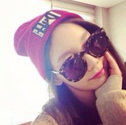 时尚气质女生qq皮肤