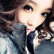 意境系女生头像-那一缕阳光仿佛在微笑