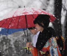 日本少女成人礼图片
