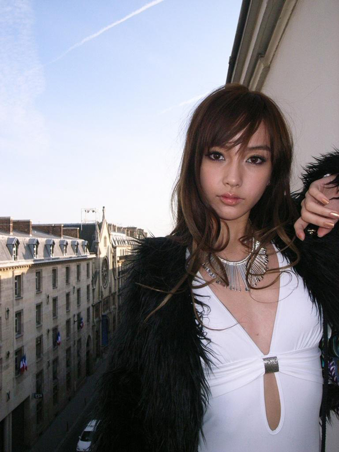 Ӱ̳Angelababд
