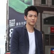 帅气阳光的柯景腾头像