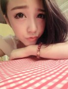 漂亮的大眼MM图片