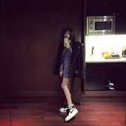 帅气时尚的个性女生皮肤
