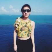气质漂亮的李海娜头像