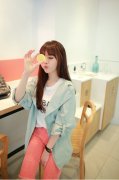清秀可爱的女生图片