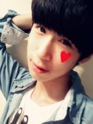 清新好看的男生个性皮肤