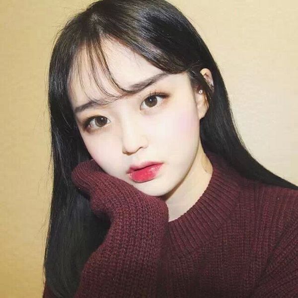 时尚个性女生皮肤最新