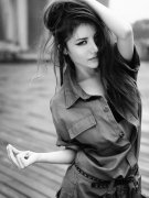 欧美女青年霸气图片