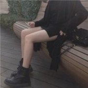 时尚好看的半身头像