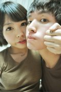 时尚个性的情侣qq皮肤