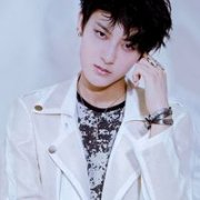个性帅气的黄子韬头像