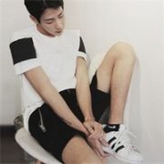 潮流帅气的男生头像