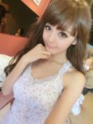 漂亮好看的女生qq皮肤
