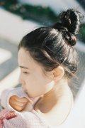 文艺清凉女生的皮肤