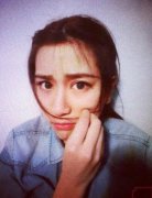 可爱个性的女生qq皮肤