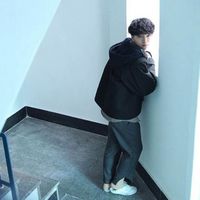 潮流帅气的qq男生头像