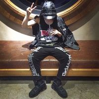 帅气搞怪的男生头像