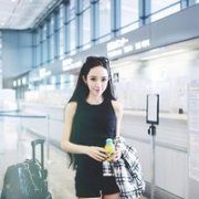 女生简约清新的qq头像