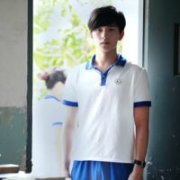 校服男神杨洋头像