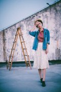 复古气质的女生qq皮肤