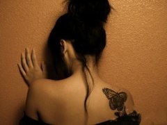 欧美个性的女生纹身图片