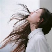 清新气质的女生qq头像