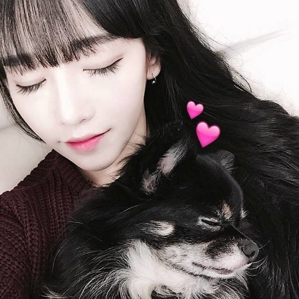 女生可爱的气质皮肤